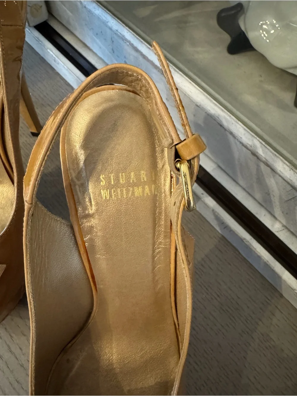 Stuart Weitzman Women's Tan Floral Slingback Peep-Toe Heels
